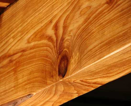 Timber Frame Wood Grain Illumination